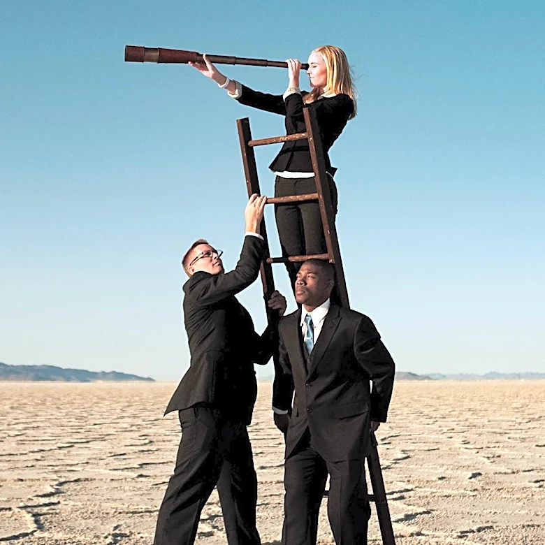Businesses Must Adapt to Multipolar World's Complex Geopolitical Landscape