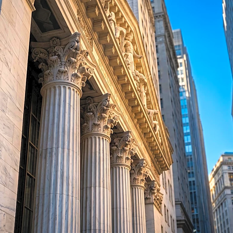 Coastal Bridge Advisors LLC Invests $83.14 Million in Lionsgate Studios Corp.