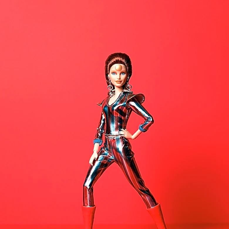 BOXED.GG, a Seattle-based Collectibles Platform, Digitally Unboxes Rare Trading Cards and Ships Physical Items Globally