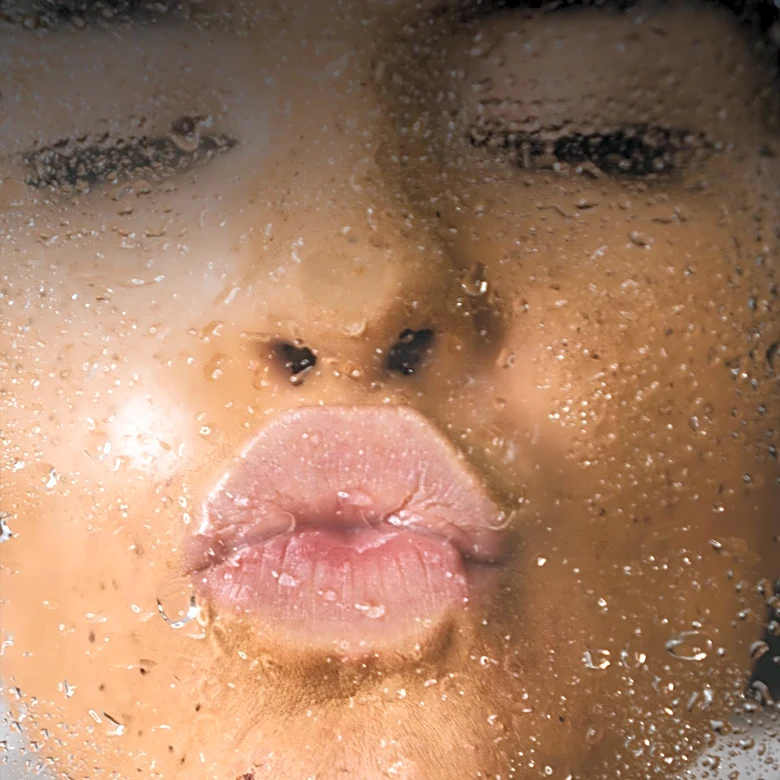 Men Adopt 'Pheromone-Maxxing' TikTok Trend, Skipping Showers Before Dates