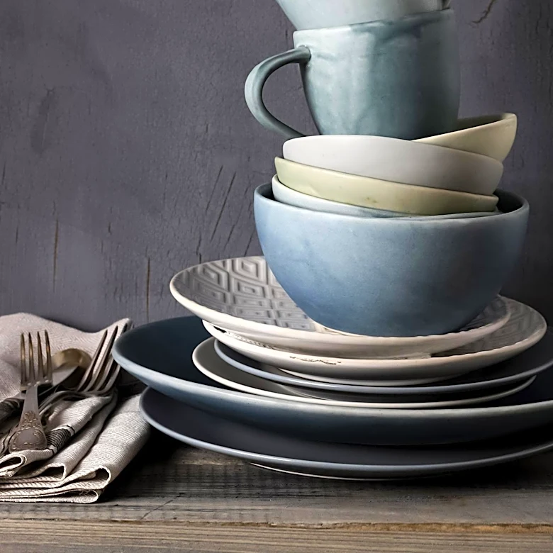 SERAX Collaborates with Annebet Philips for Vintage-Inspired Homeware Collection