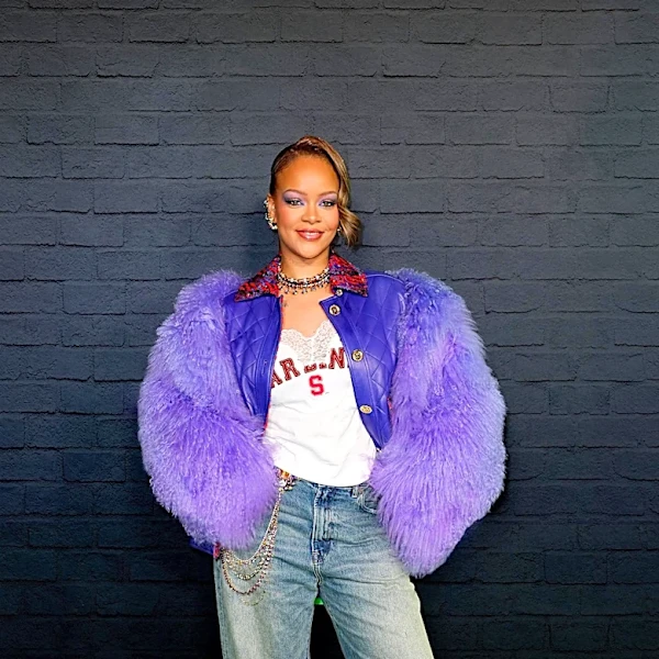 Paramount Pictures Settles Copyright Lawsuit Over Rihanna Song in 'Smurfs' Movie