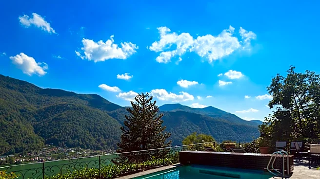 Sarah Michelle Gellar and Freddie Prinze Jr. Reduce Price of Mandeville Canyon Estate