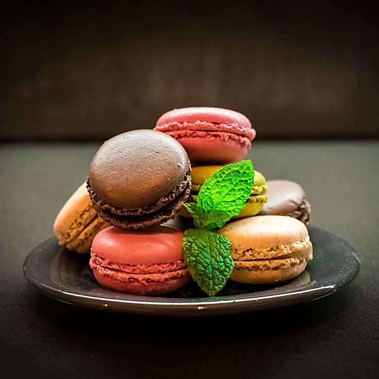 Specialty Bakery Featuring Macarons and Cookies to Open in Columbia's Hickory Ridge
