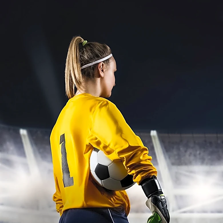 Cata Coll, FC Barcelona Goalkeeper, Rises to Prominence in Women's Football