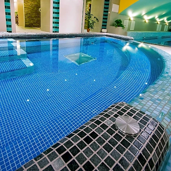 Cold Plunges Gain Popularity in U.S. Residential Wellness Design