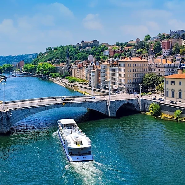 Riviera Travel Enhances 2028 River Cruise Itineraries with Exclusive Private Access Events