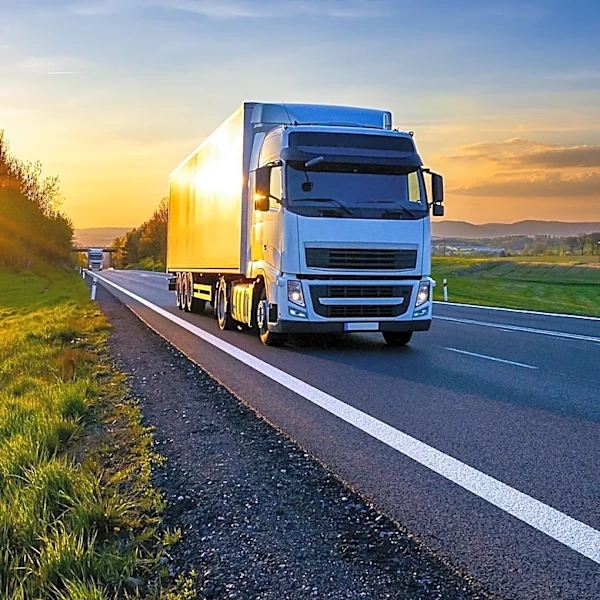 C.H. Robinson Forecasts 10% Spot Rate Increase by 2027 Amid Trucking Capacity Contraction