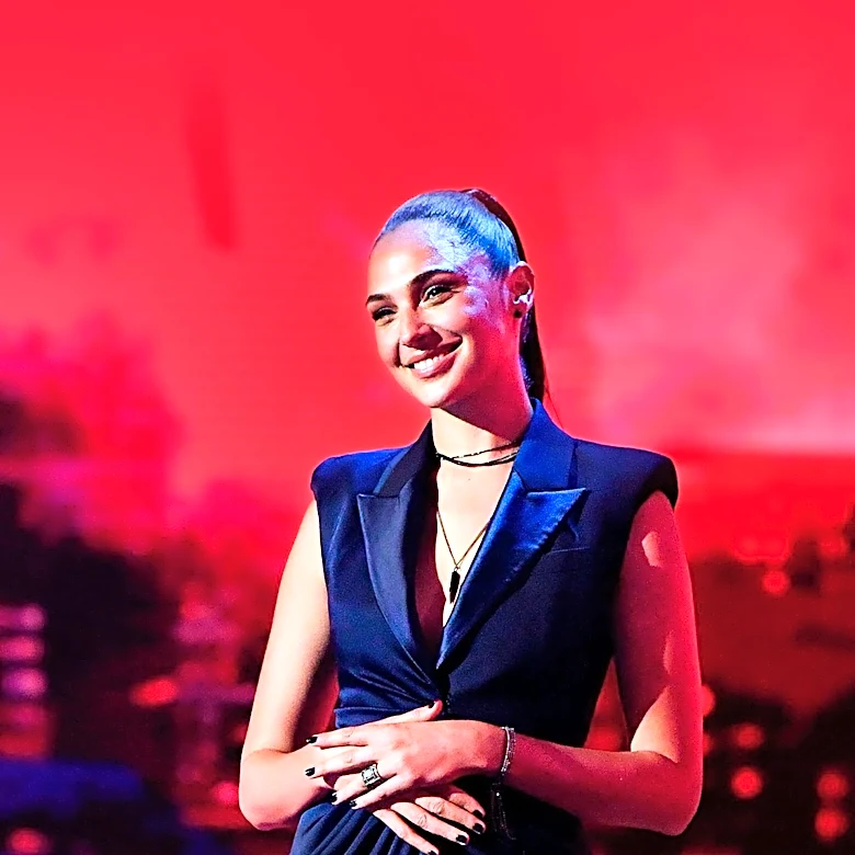 Gal Gadot Reflects on 'Embarrassing' First-Time 'Saturday Night Live' Hosting Experience
