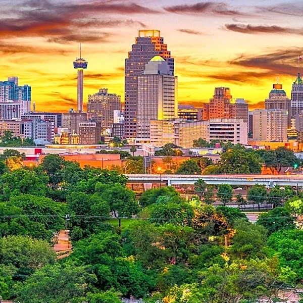 San Antonio Sees Numerous Restaurant and Bar Closures Over Summer Months