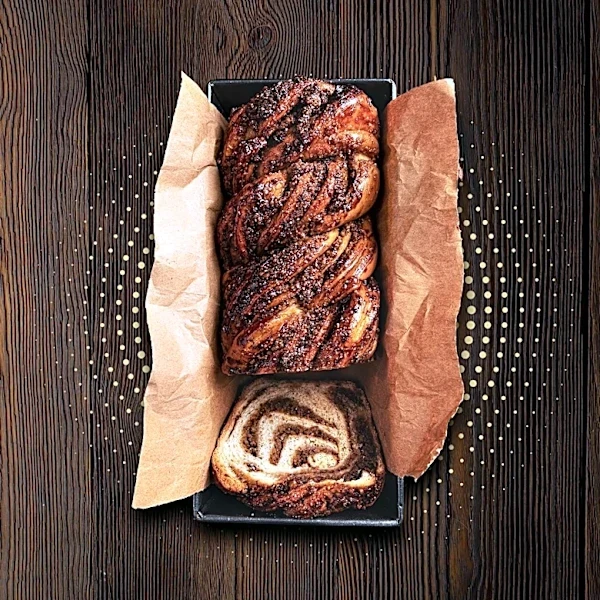Jewish Food Traditions Evolve with Babka's Resurgence in U.S. Holiday Tables
