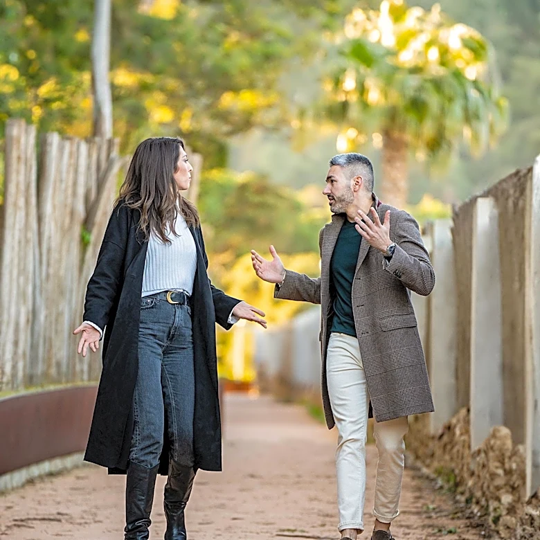 Taylor Hicks Addresses Marital Status and Past Relationship in Recent Interview