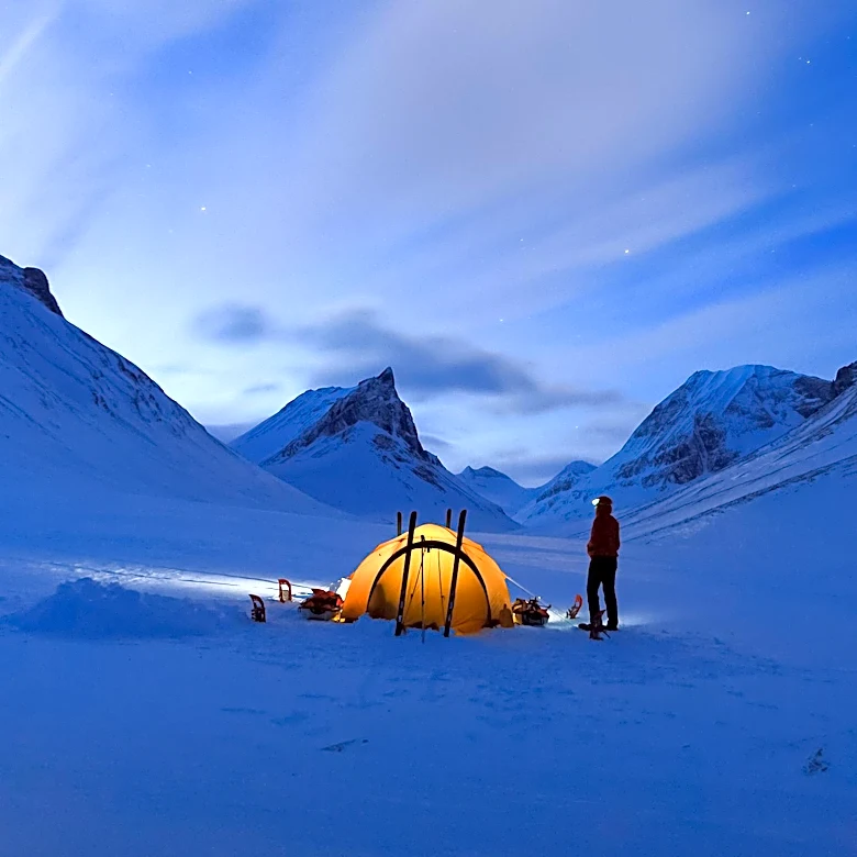 Hurtigruten Launches New 6-Day Arctic Winter Expedition Combining Svalbard and Arctic Norway