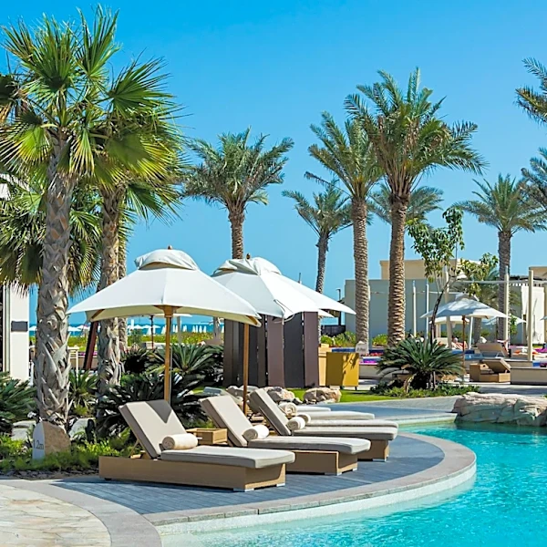 Florida Luxury Resorts Offer Diverse Amenities and Experiences for Travelers