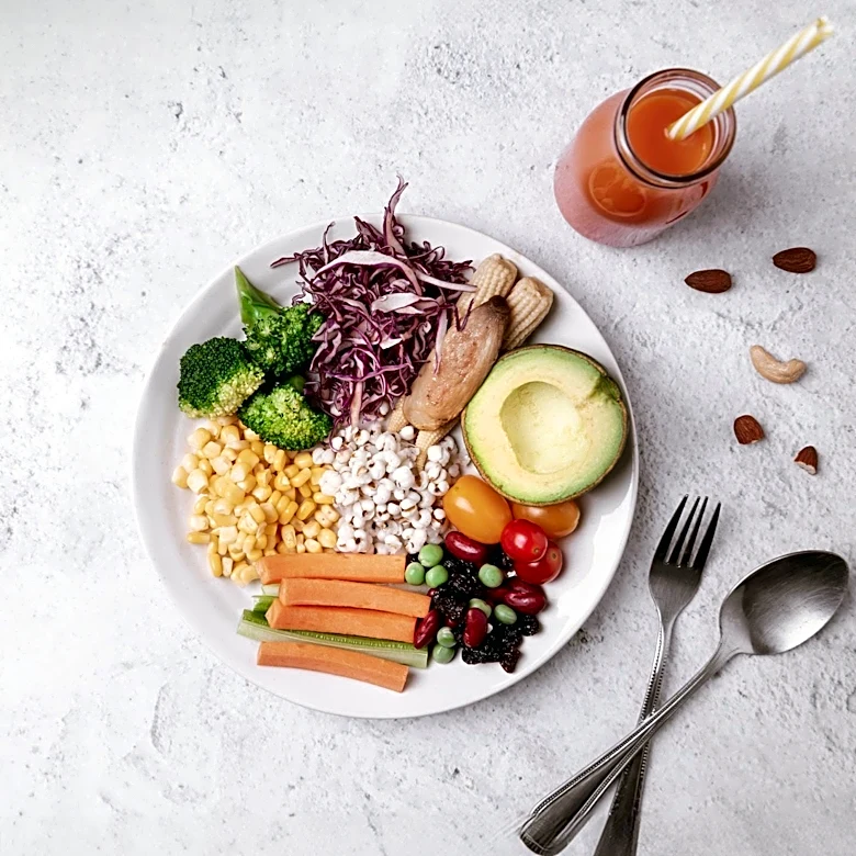 Dietitians Advise Removing Skin to Enhance Health Benefits of Rotisserie Chicken