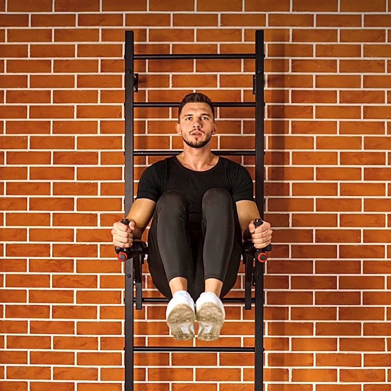 Daniel Vadnal Proposes 'Poor Man's Stall Bar' to Enhance Hanging Leg Raise Technique and Core Strength