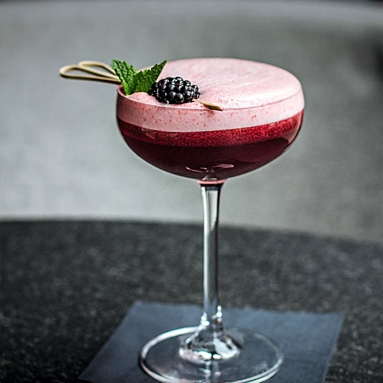 New Orleans' Vieux Carré Cocktail Experiences 21st-Century Resurgence