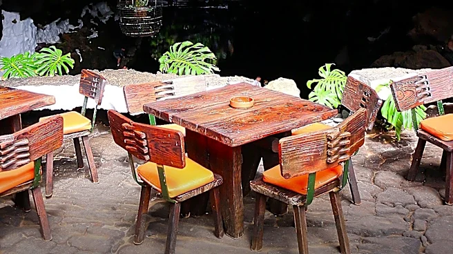Arizona Restaurants Offer Unique Dining Experiences with Themed Entertainment and Historic Settings
