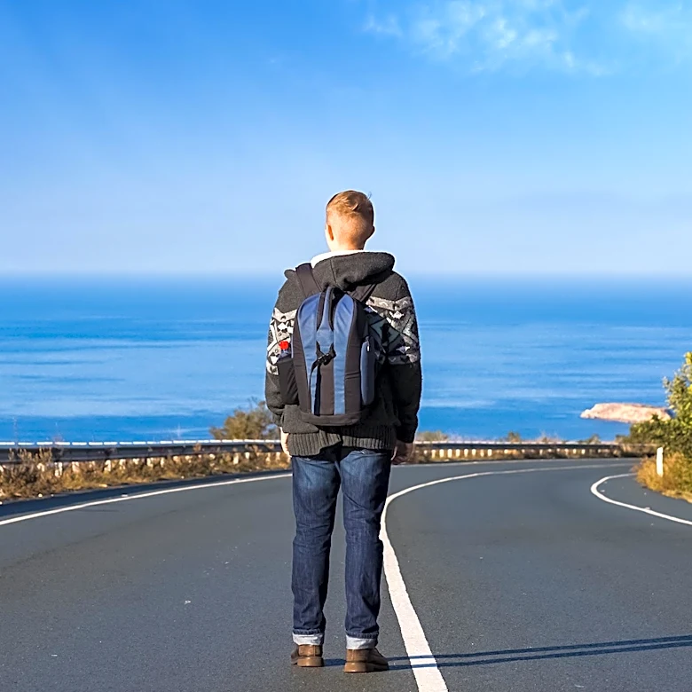 Solo Travelers Prioritize Safety and Connection Amidst Evolving Travel Trends