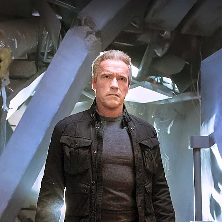 Original 'Predator' Film Nearly Conceived as 'Commando 2' Starring Arnold Schwarzenegger