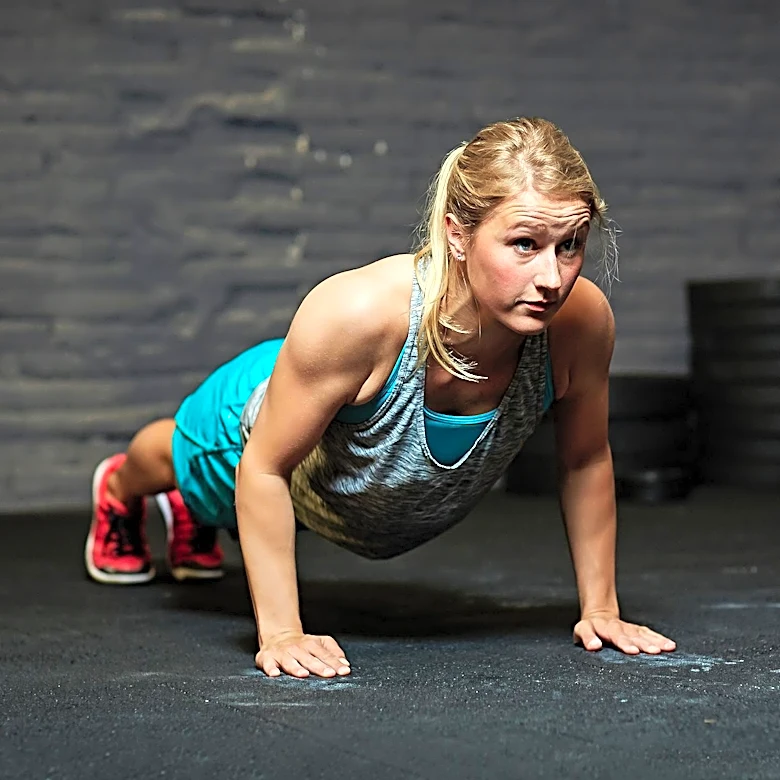 Midlife Fitness Expert Caroline Idiens Shares 20-Minute Strength Workout for Beginners