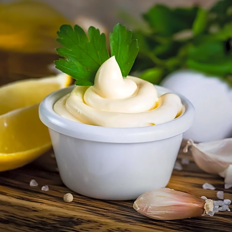 Mayonnaise Recommended for Moist Chicken Baking to Prevent Dryness