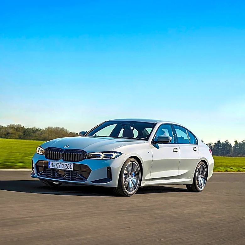 BMW Integrates EV-Derived 'Heart of Joy' Software into New 3 Series Combustion and Hybrid Models