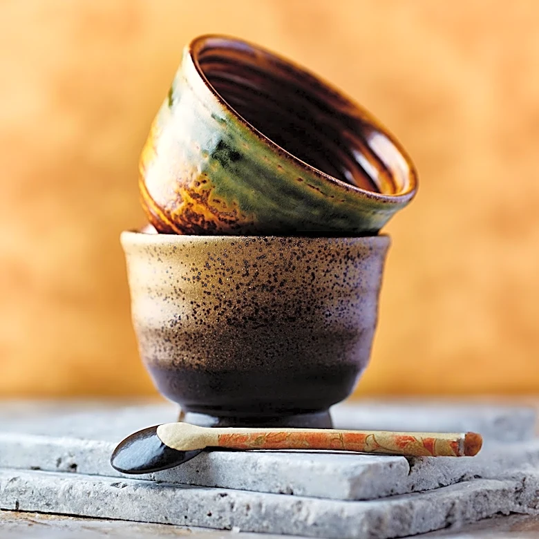 Wabi-Sabi Style Emphasizes Beauty in Imperfection Across Design and Art
