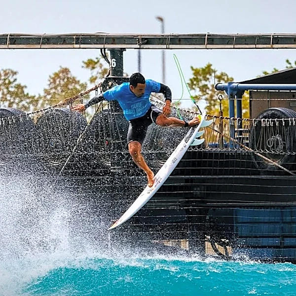 American Wave Machines and China Tourism Group Form Joint Venture Eastern Swell Dynamics to Expand Surf Parks in China