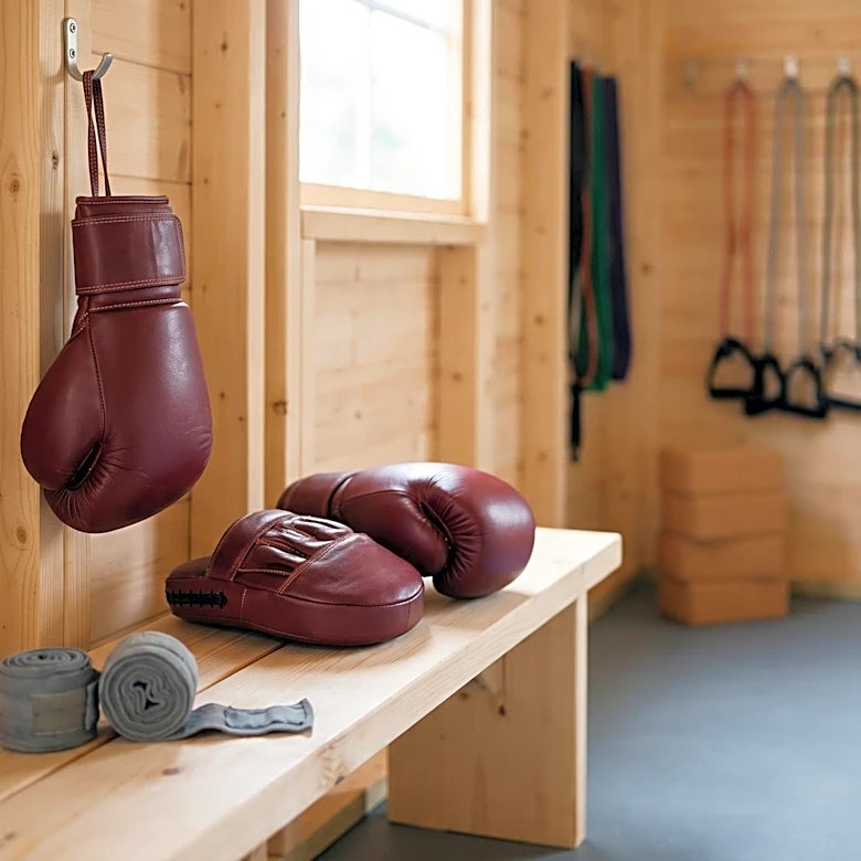 Blake Harrison Utilizes Hour-Long Pad Workouts for Physical Fitness and Mental Clarity