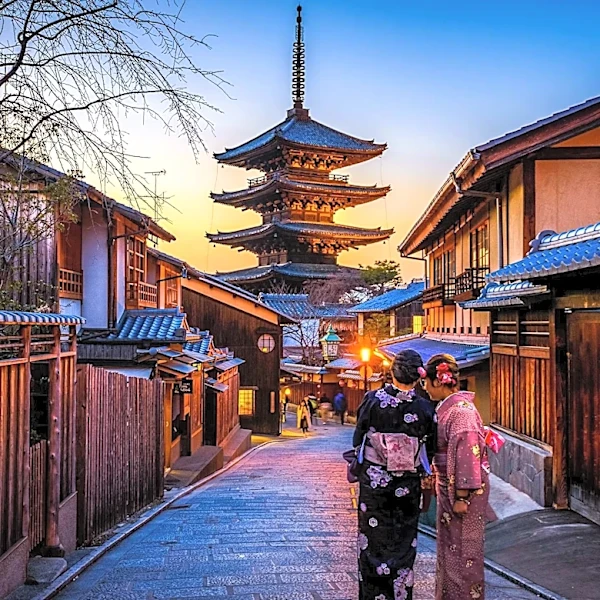 Kyoto, Japan, Offers Rich Cultural Experiences and Diverse Accommodations