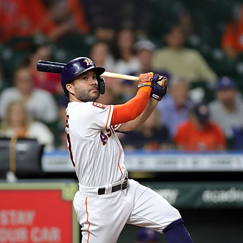Jose Altuve Reaches 2,500 Career Hits, Nears Craig Biggio's Franchise Record
