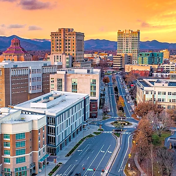 Asheville, North Carolina, Offers Diverse Experiences for Travelers