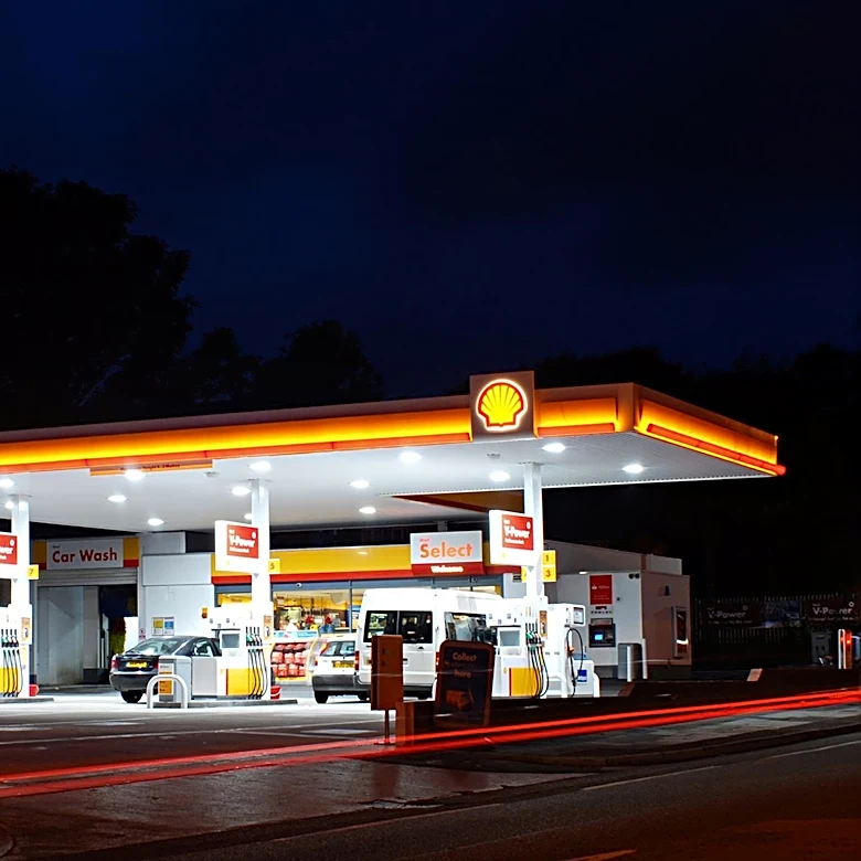 Golightly  Long Opens Ninth Acee’s Convenience Store in Fulton, Kentucky, Featuring Mini Travel Center Concept