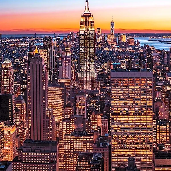 NYC Entry-Level Tech Jobs Decline by 49% Amid AI Boom and Economic Uncertainty