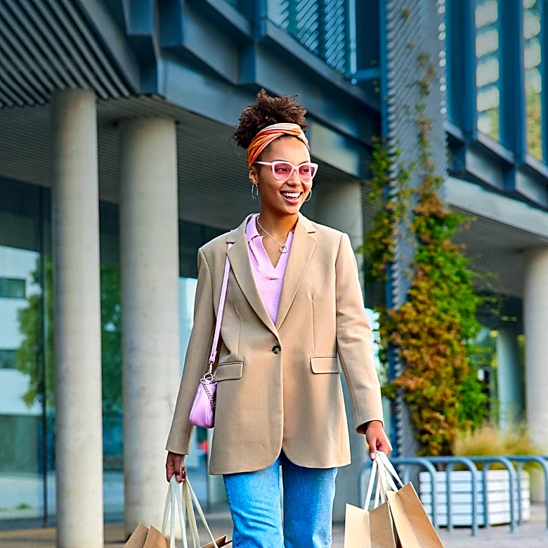 AT Seeks Retail Sales Consultants in Newark, Delaware, Offering Competitive Compensation and Benefits