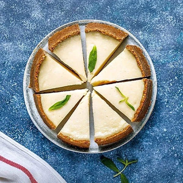 Nur Ashour Connects Online Community Through Popular Cheesecake Recipe Amidst Personal and Global Challenges