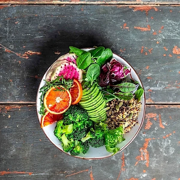 Clean Eating Emphasizes Whole, Minimally Processed Foods for Health Benefits