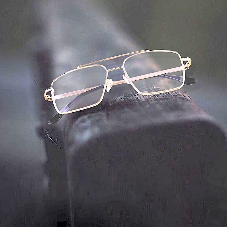 424 and DITA Collaborate on Artisanal Aviator Glasses with Unique Wear-In Feature