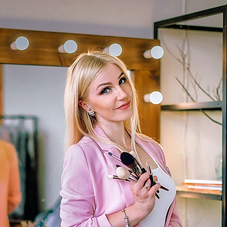 Sephora Canada Launches Campaign Emphasizing Beauty Advisor Expertise Amid Evolving Consumer Needs
