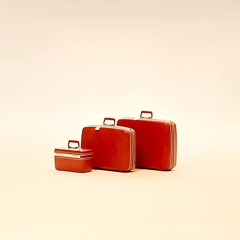 Quince Introduces Voyage Collection to Address Fall Travel Luggage Needs
