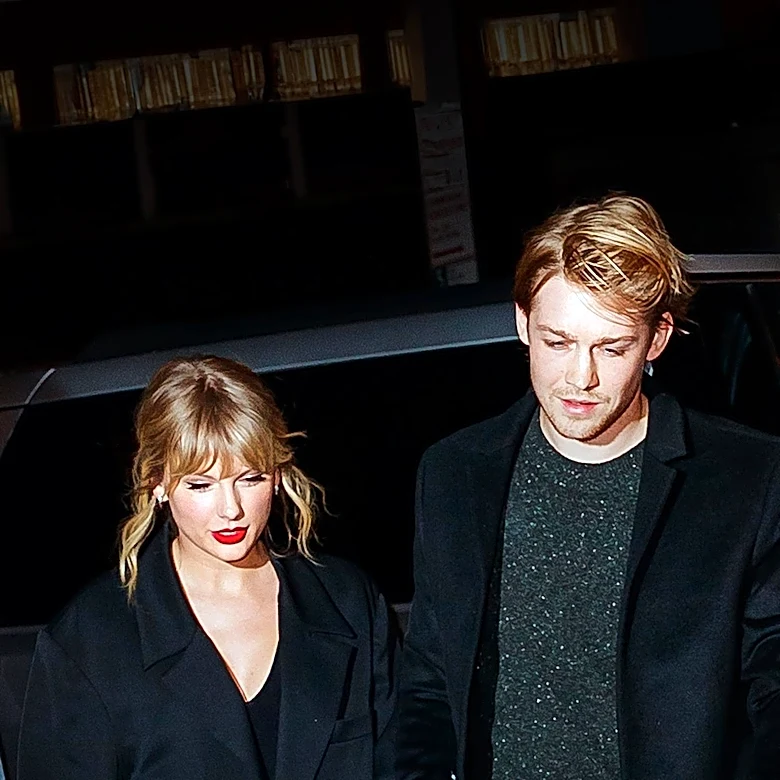 Joe Alwyn and Comedian Mary Beth Barone Spark Dating Rumors After NYC Outing