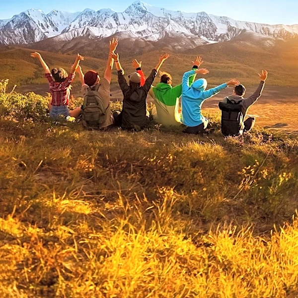 Tour Operators Offer Diverse Group Travel Experiences for 2026, Catering to Various Budgets and Preferences