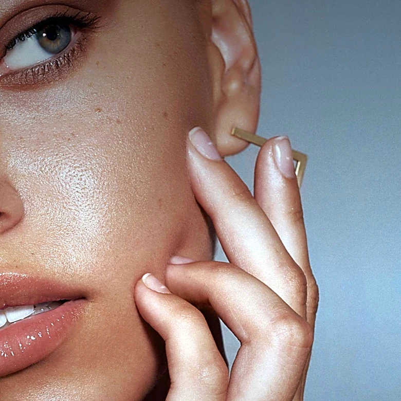 iRestore Launches Laser Face Mask Pro with Eight Wavelengths for Comprehensive Skincare