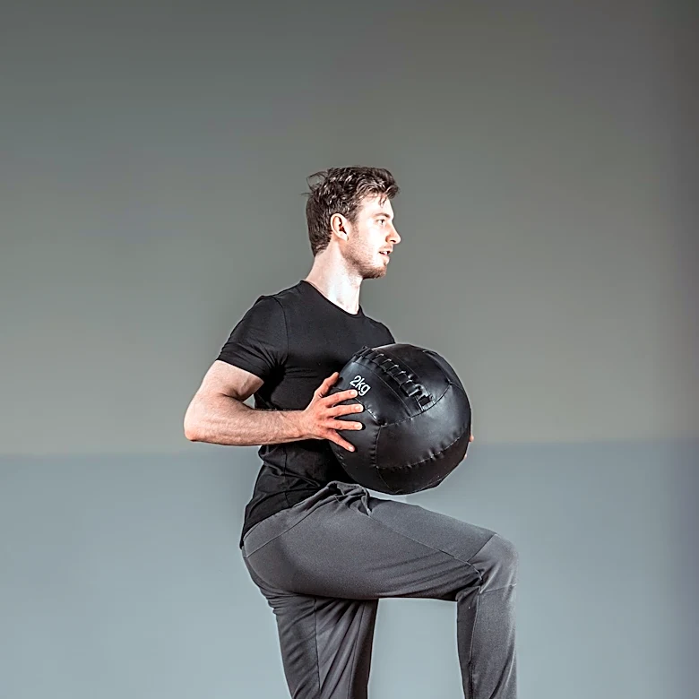 15-Minute Standing Core Workout Improves Posture and Balance