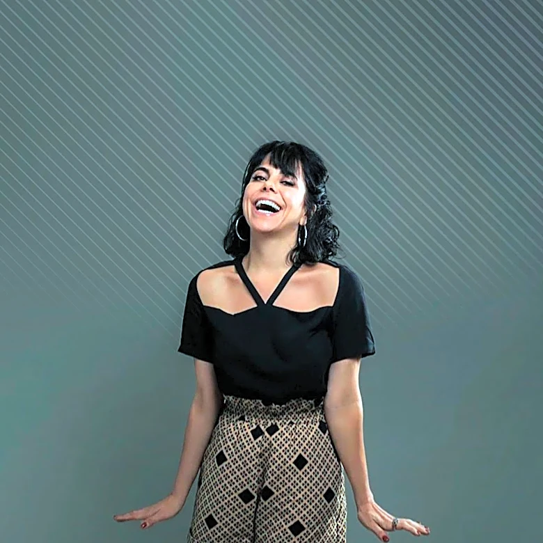 Maya Rudolph's Comedic Prowess Continues to 'Break' Fellow Actors on Set and Stage