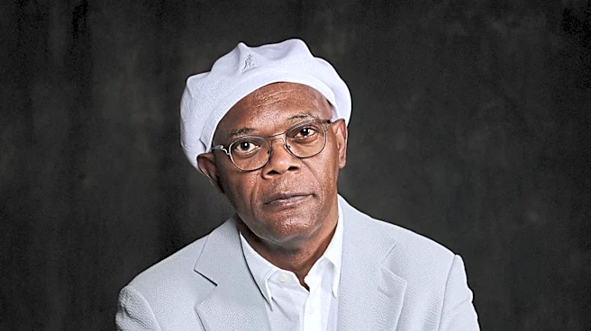 Samuel L. Jackson Reacts to Life-Sized Mace Windu Figure at Lucas Museum Opening Gala