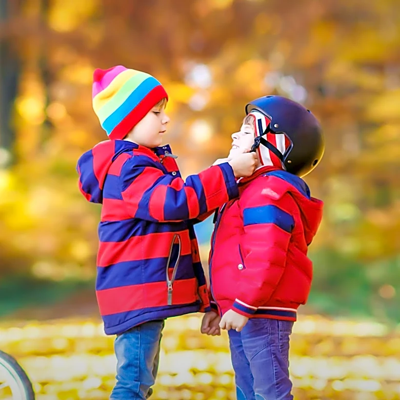 Consumer Reports Advises on Kids' Safety During Fall Yard Work