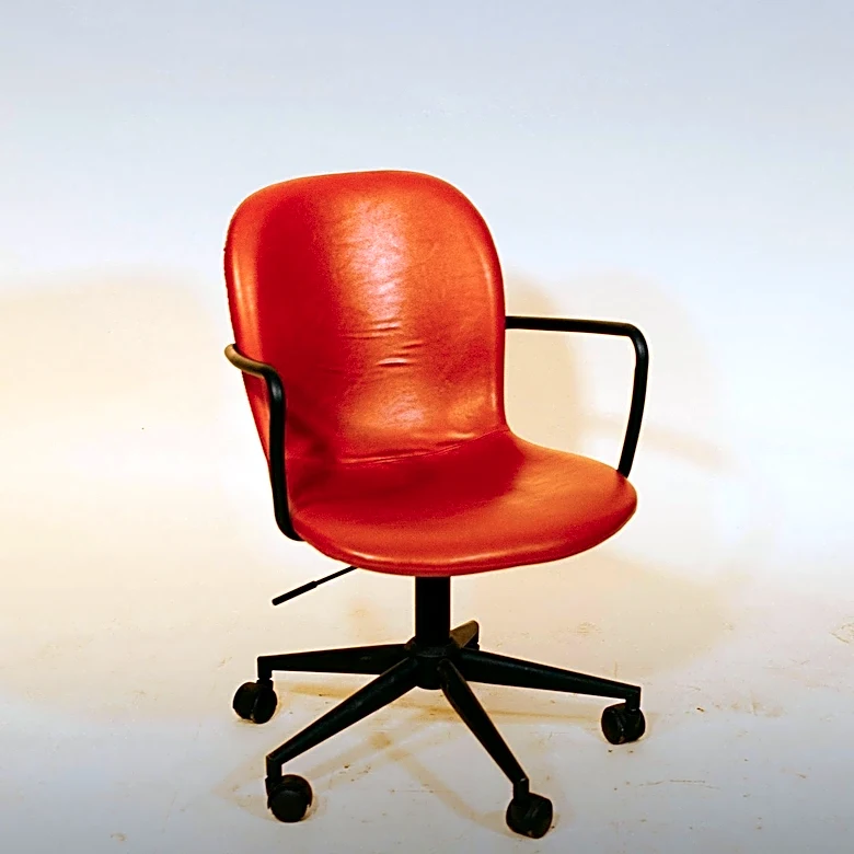 Walmart's Swivel Chair Gains Popularity, Frequently Sells Out Due to Style and Comfort