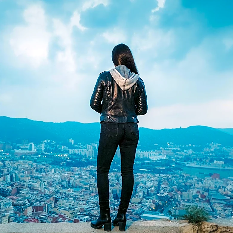 Solo Travel Gains Popularity Among Millennials and Gen Z Seeking Self-Discovery and Independence